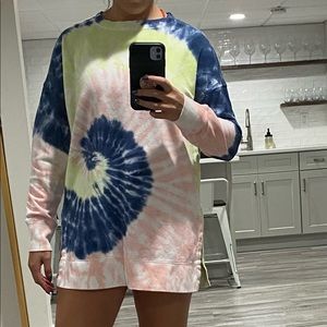 Vintage tie dye sweatshirt